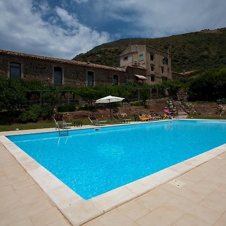 La Ferula Bed & Breakfast Scillato  Dış mekan fotoğraf
