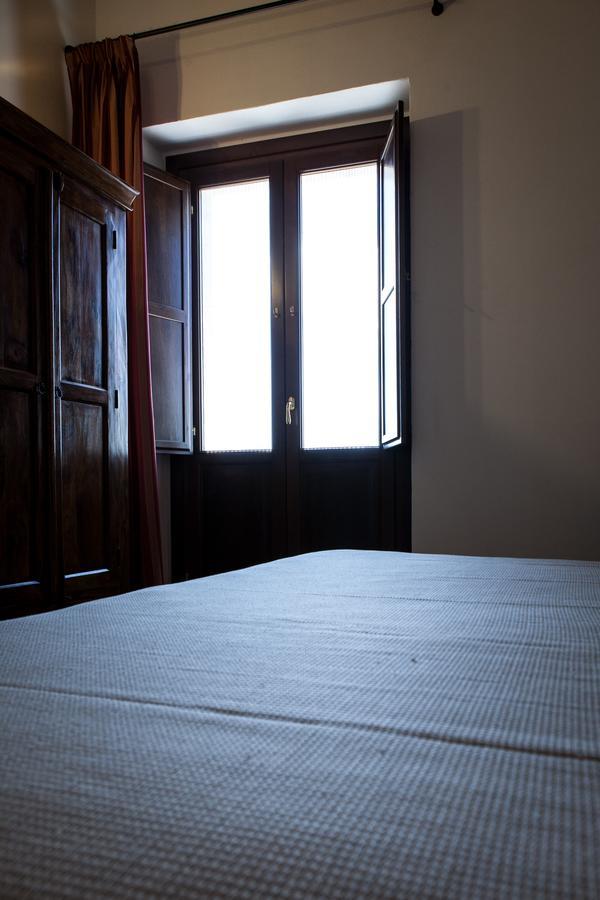 La Ferula Bed & Breakfast Scillato  Dış mekan fotoğraf