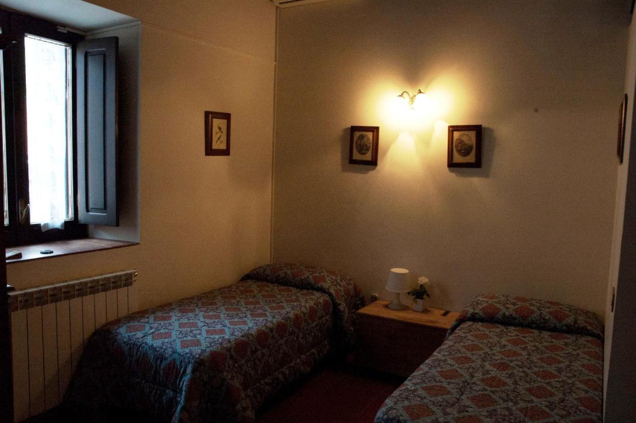 La Ferula Bed & Breakfast Scillato  Dış mekan fotoğraf
